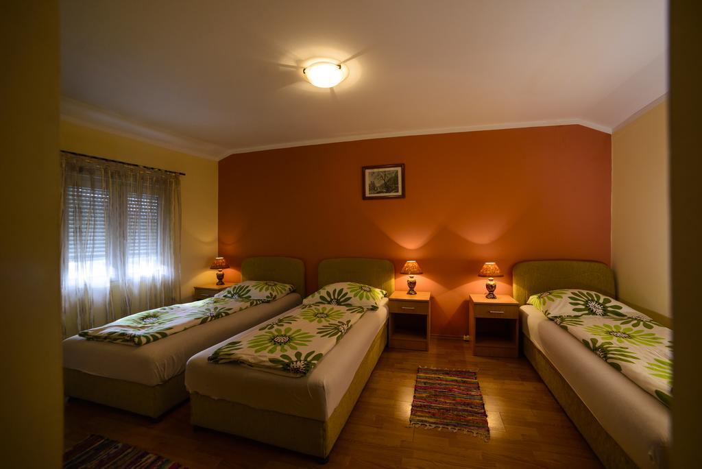 Hotel Pansion Palace Mostar Zewnętrze zdjęcie